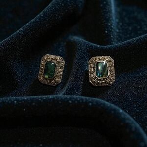 Vintage Silver tone and Green Earrings